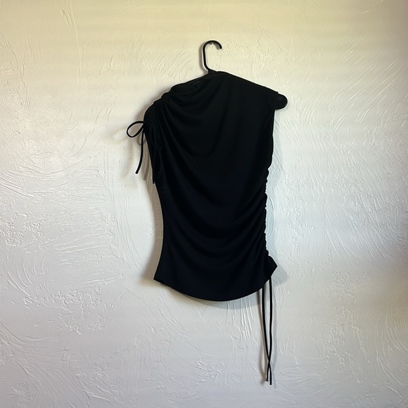 Zara sleeveless shirt - Picture 5 of 5